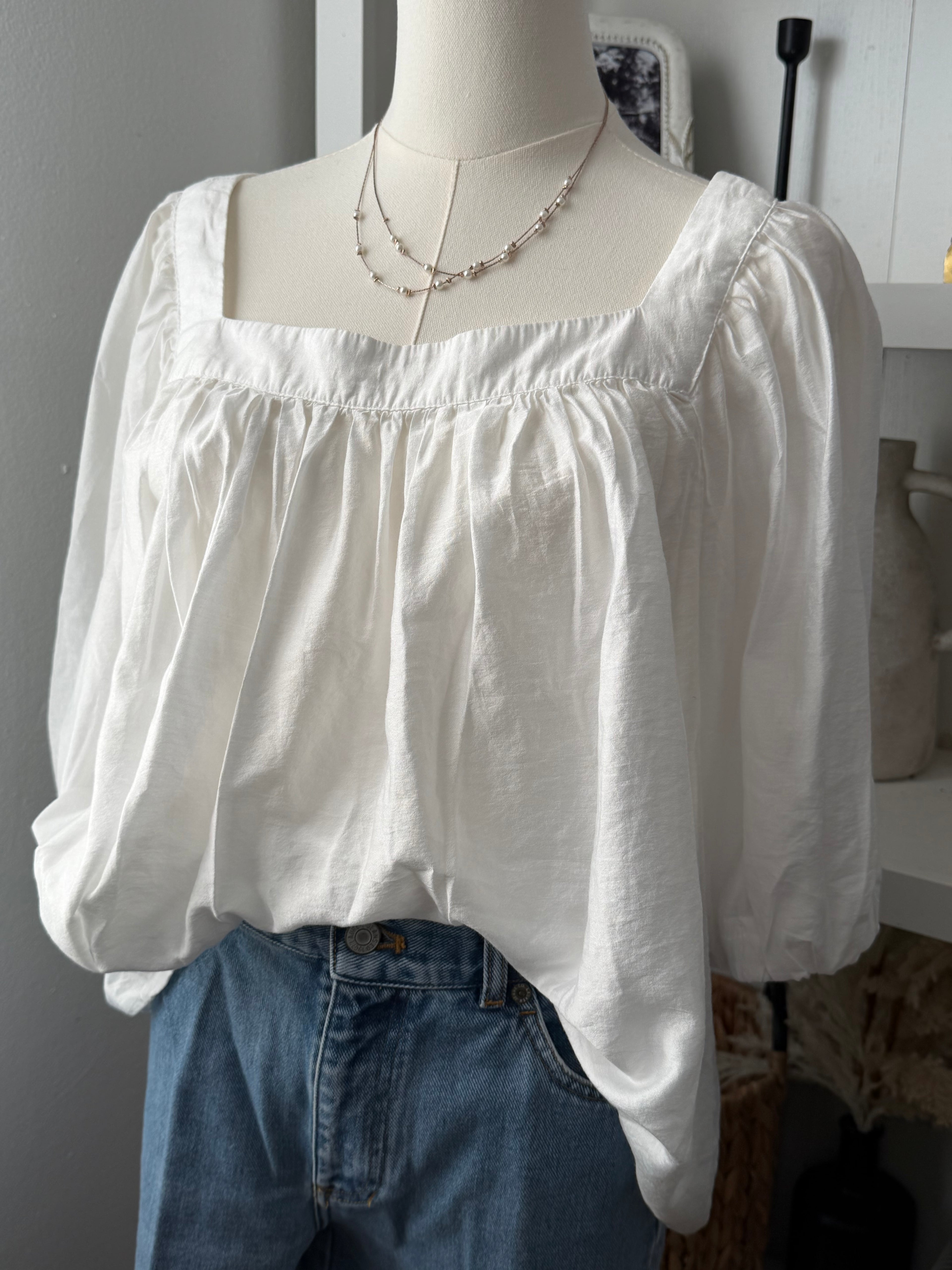H&M boatneck blouse size L