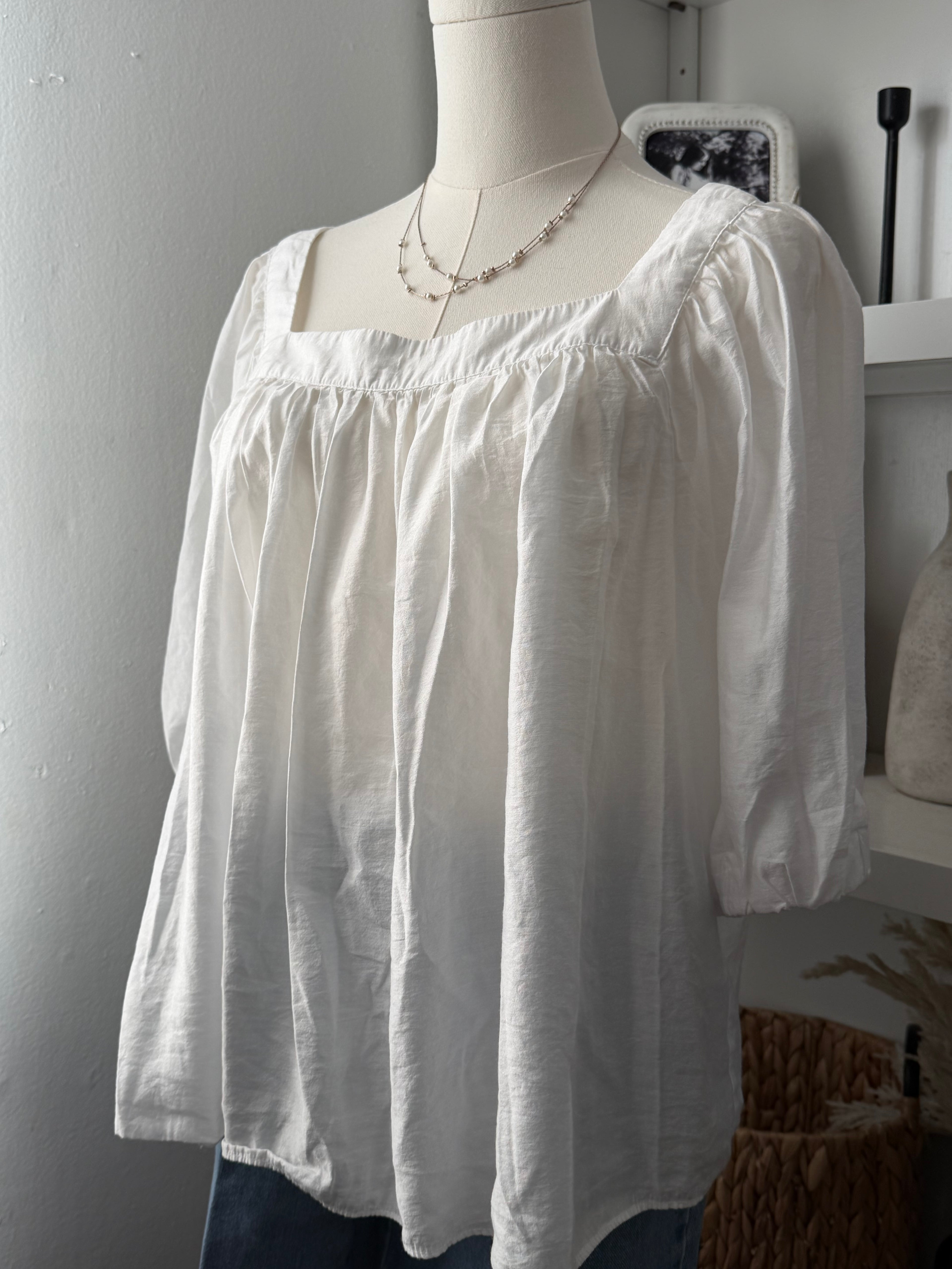 H&M boatneck blouse size L