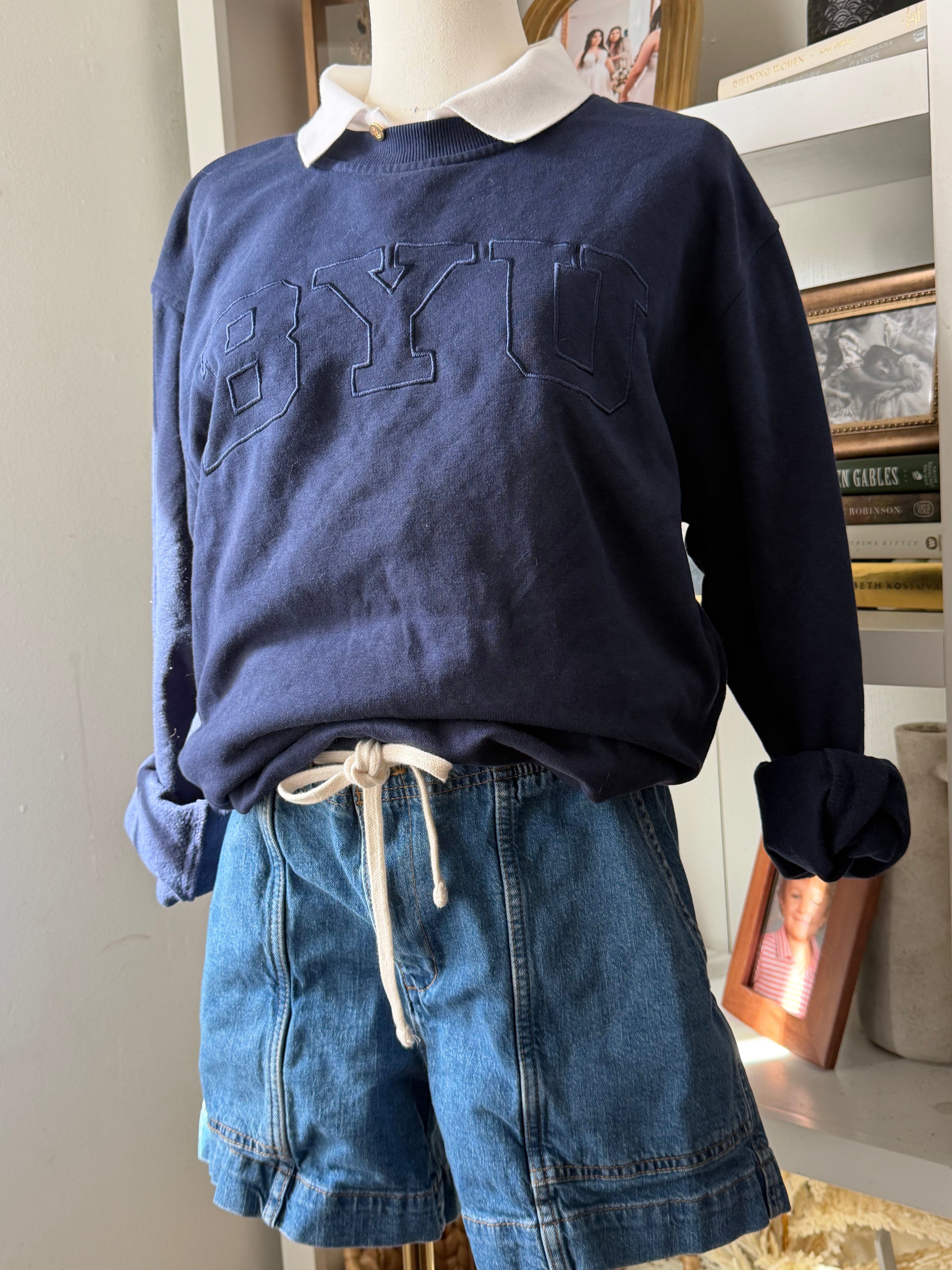 BYU Official College Sweatshirt Size L